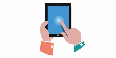 Persona haciendo un pedido de productos ecológicos online